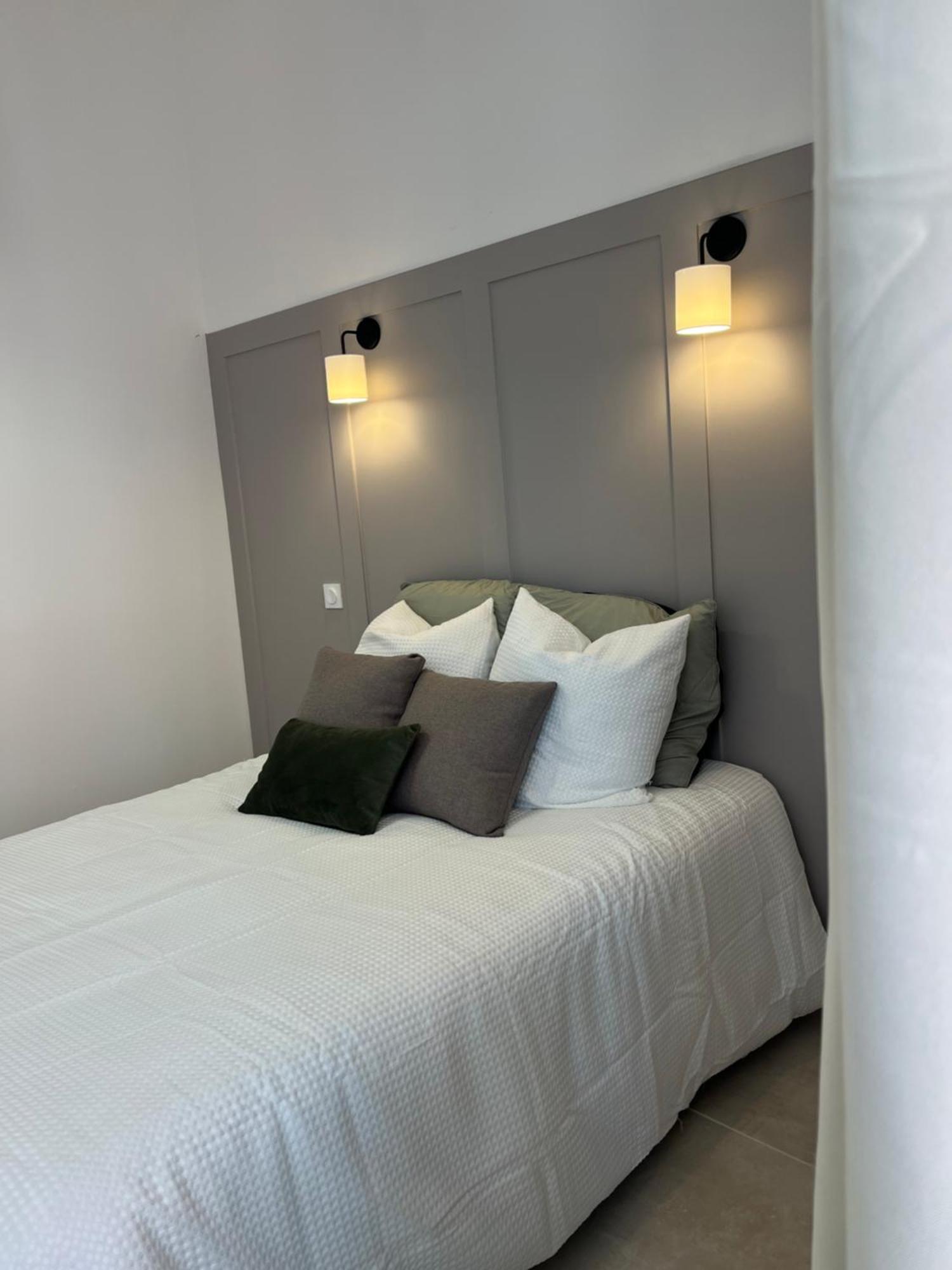 Ferienwohnung Duplex Raffine, Elegant & Climatise - La Mezz Nîmes Exterior foto