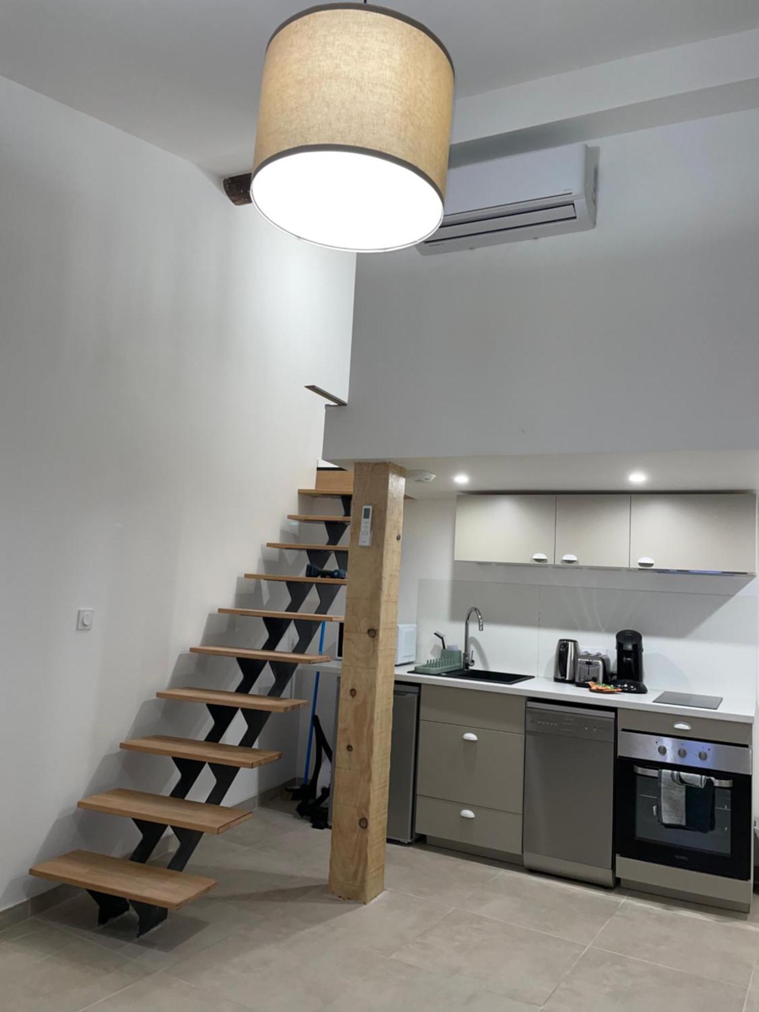 Ferienwohnung Duplex Raffine, Elegant & Climatise - La Mezz Nîmes Exterior foto
